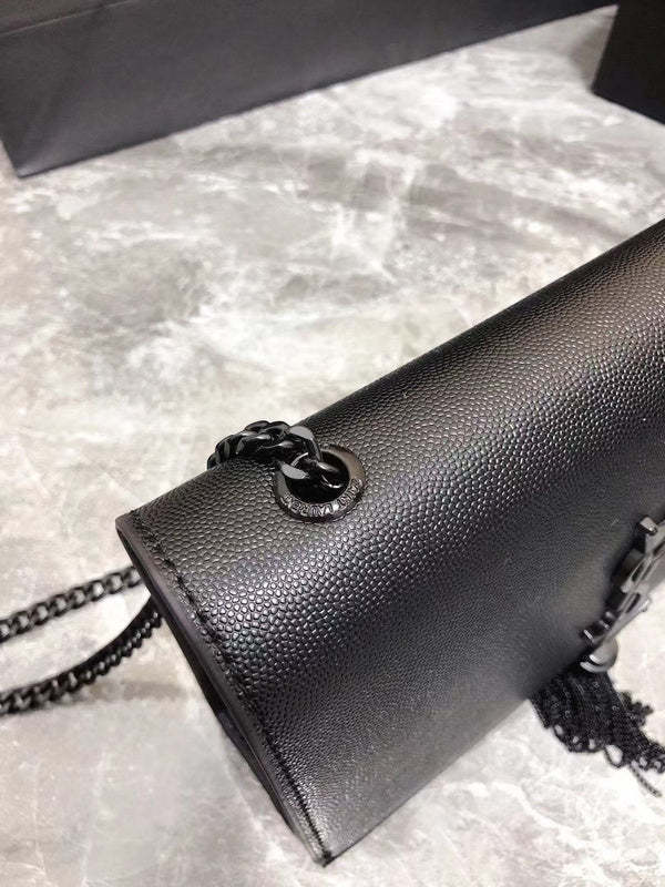 split leather bag,AAAA, no box,size:22*14*5cm,B75-2319