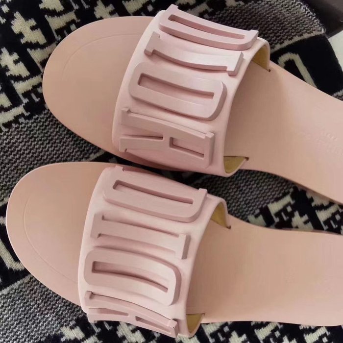 Women  flat slippers 35-42,SS50-44-49