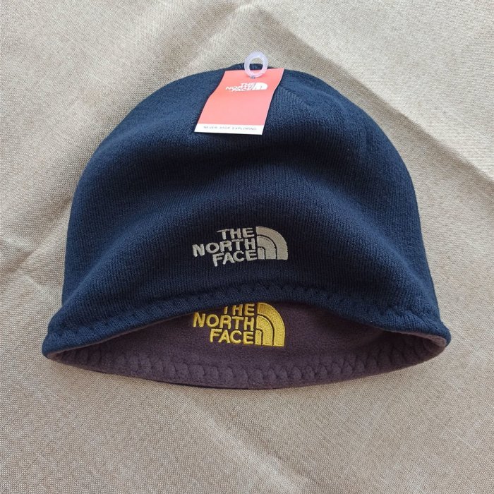 Double-sided cashmere hat for men and women