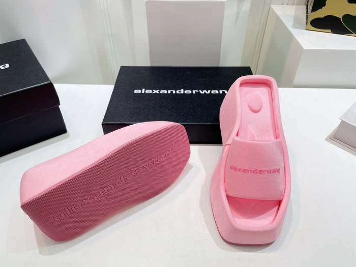 2022 new slippers,size 34-41,SS60-1702-1704