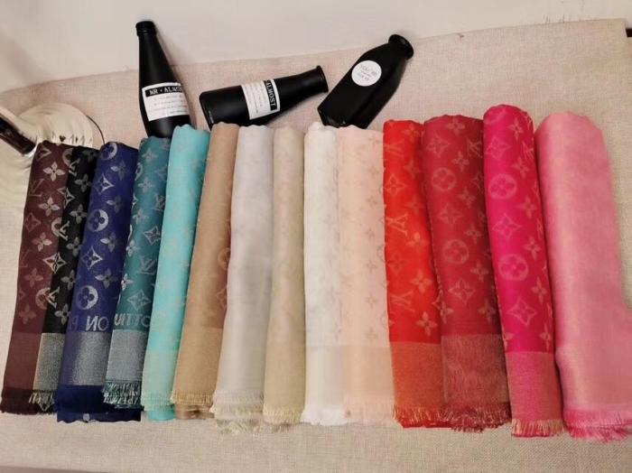 cashmere silk scarf , size: 140*140cm, no box, with dustbag.