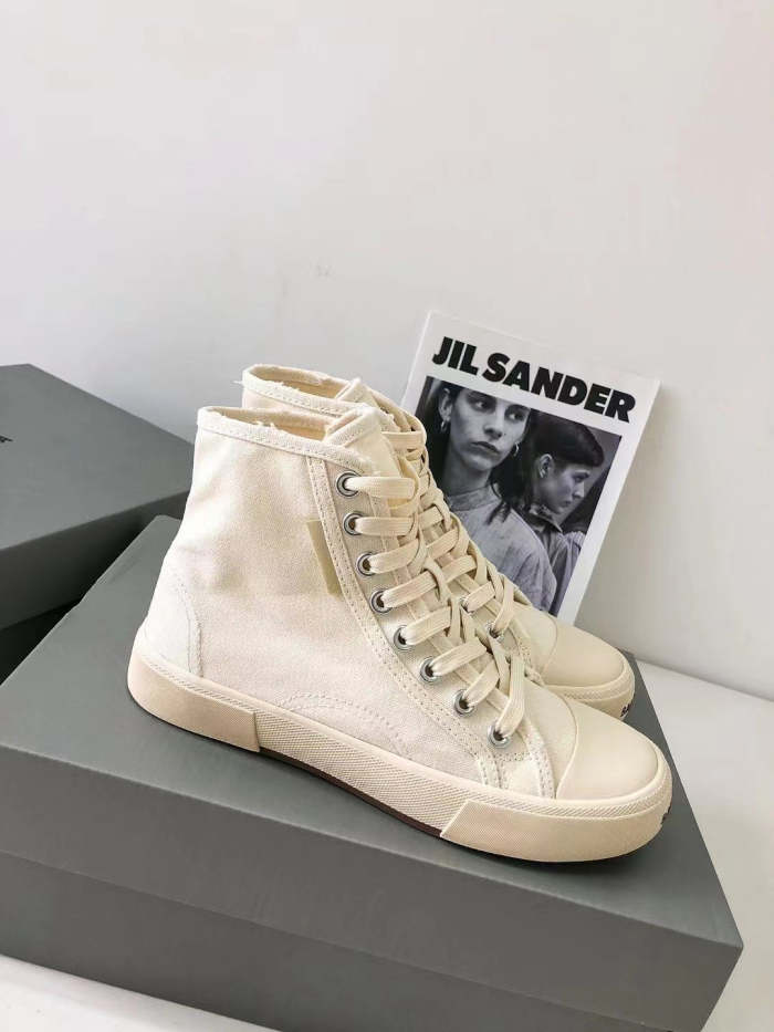 ladies boots shoes,size 35-40 ,SS70-1374