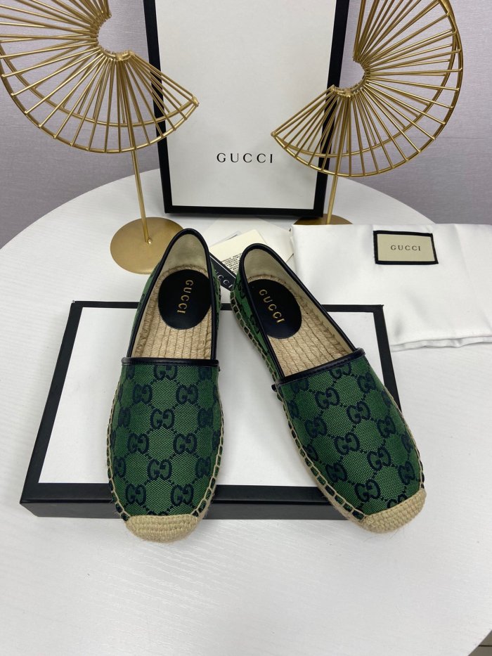 women flat shoes, size 35-41, with box ,  SS60-605-610