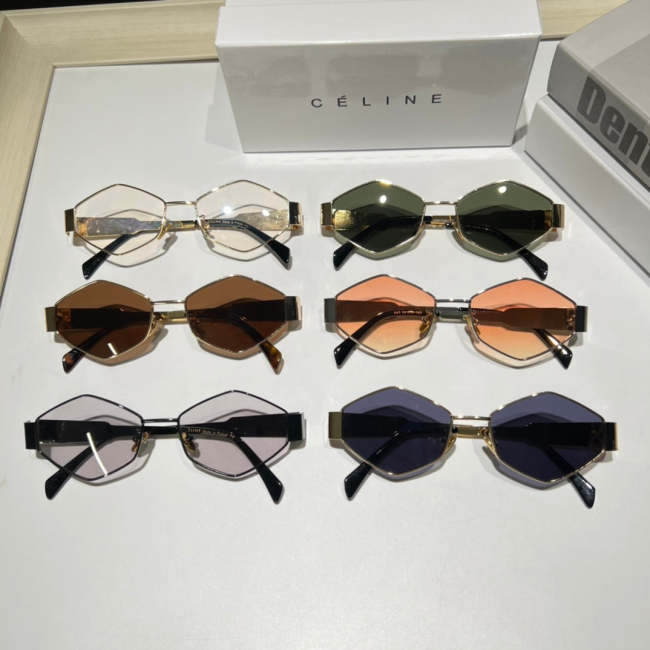 Blue light blocking sunglasses with the box and case ,G25-2306-2311
