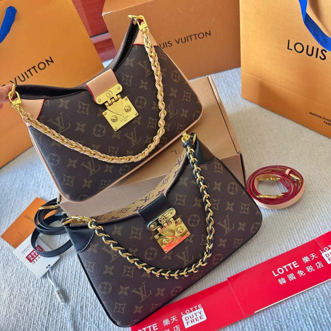 Split Leather bag ,3A , size 29x19cm ,no box, B68-6004-6005
