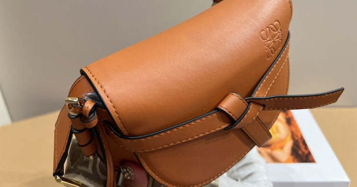 Split leather  bag ,4A,size 16x14cm, no box, B75-2916-2921
