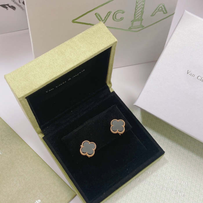 Earring  jewelry ,with box,  J25-1500-1504