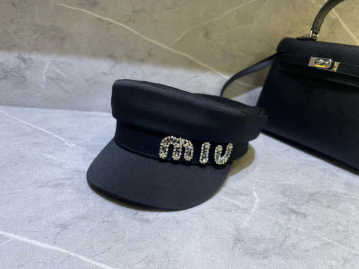 Fashion hat for women ,no box. HX25-649-650