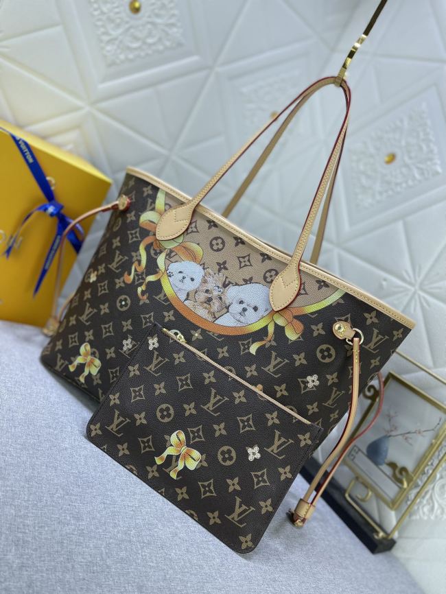 Leather neverfull bag ,5A . size 32x29x17cm ,no box, B130-47