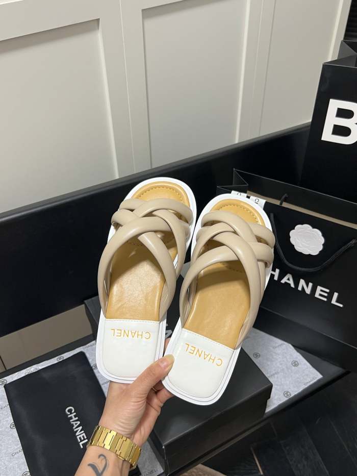 Women's Flat slippers shoe ,size 35-40 ,SS50-1219-1226