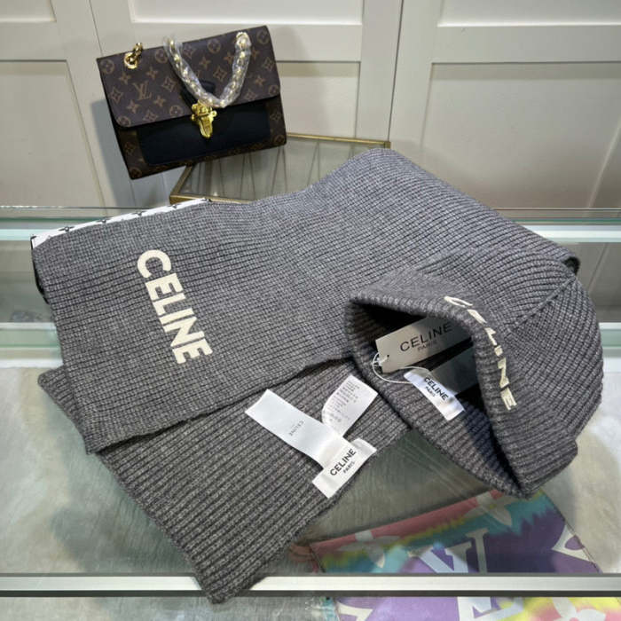 cashmere cotton scarf and hat ,no box. HX68-17-22