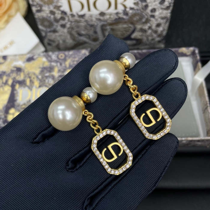 Earring  jewelry , with box,  J25-1609