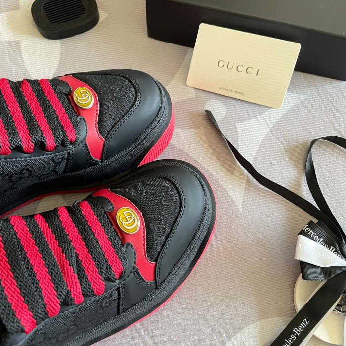 Women's flat sneaker shoes, size 35-41, SS70-1925