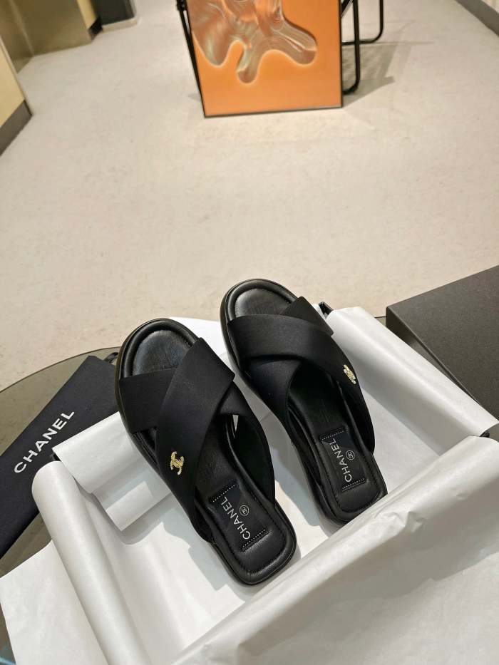 Women's Flat slippers shoes , size 35-40 ,SS50-1157-1159