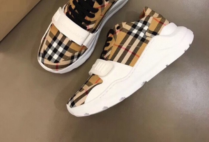 Platform sneakers shoes, with box,size 38-44,SS110-406-423