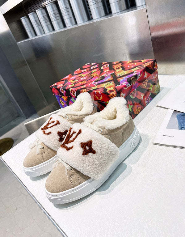Women sneakers shoes,size 35-42, SS98-343-344