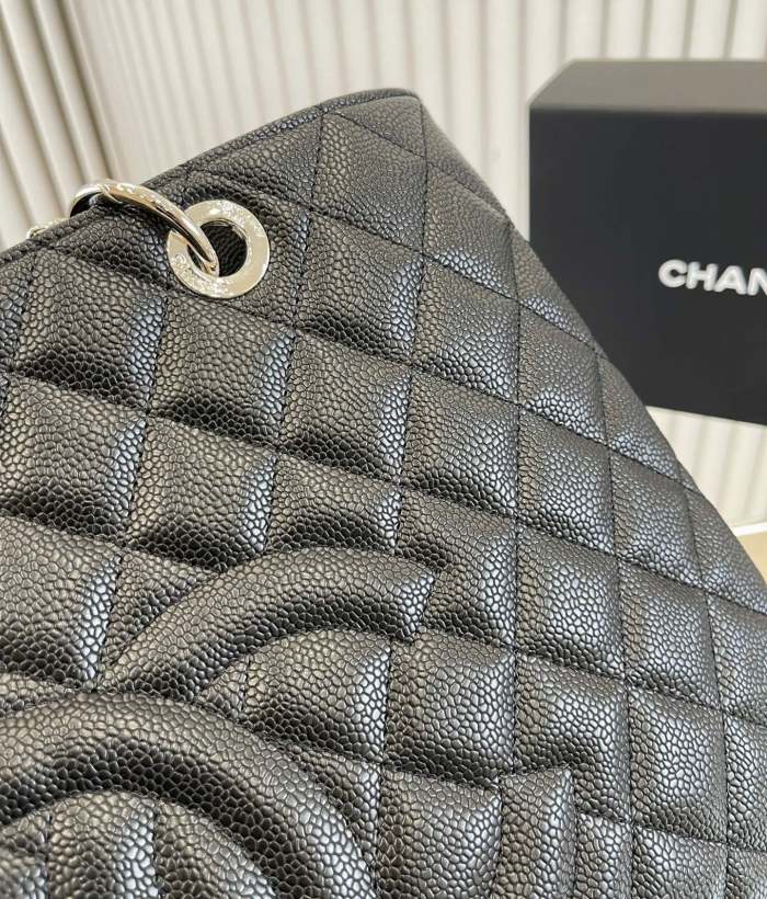 Split leather bag , AAA, no box , size 34X26cm, B75-2529