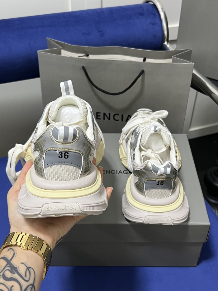 Men women sneakers shoes, size 35-44, SS110-365-370
