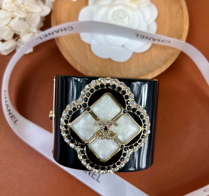 bracelet bangle cuff jewelry ,no box,  J42-119