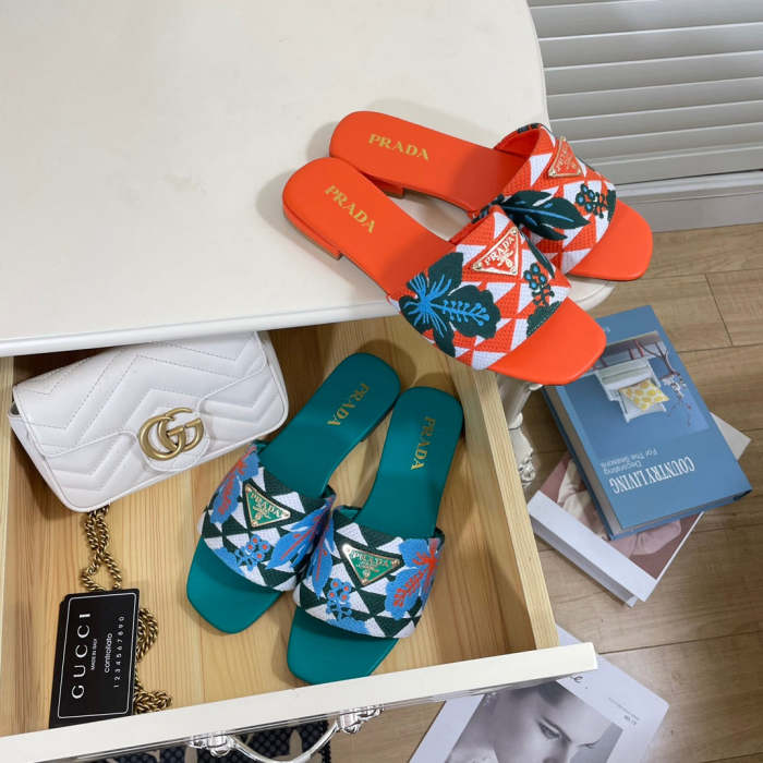 Women's Flat slippers shoes , size 35-42 ,SS50-1198-1199