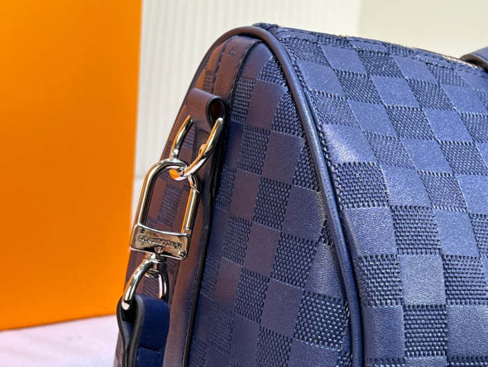 Keepall Leather  bag ,5A , size 45x27x20cm ,no box,  B130-51