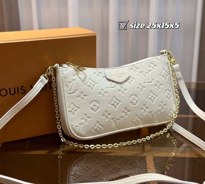 Split leather bag ,3A, size 35x28x15cm, 25x15x5cm, 19x10cm, 3 pieces for set, no box, B75-2840