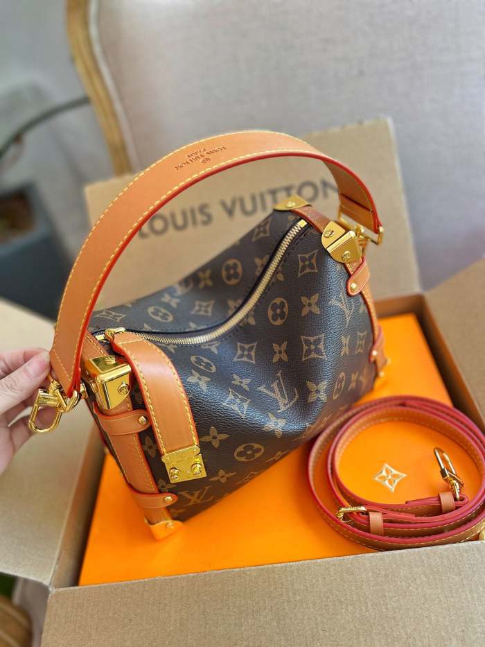 split leather bag,AAAA, no box,size 24*16cm,B75-2512-2513