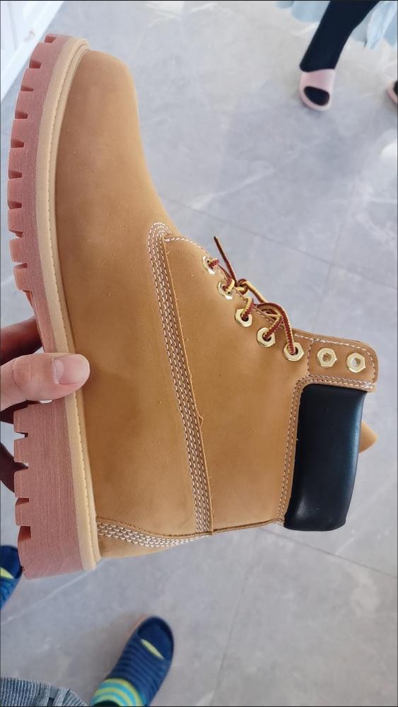 Waterproof ankle boots for men and women. run one size big If you normally wear a size 40, choose a size 39 for this pair. size 35-45，SS80-449-450