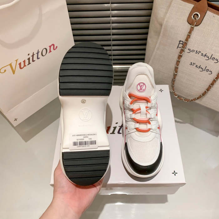 women sneakers shoes, size 35-40 , SS98-329-331