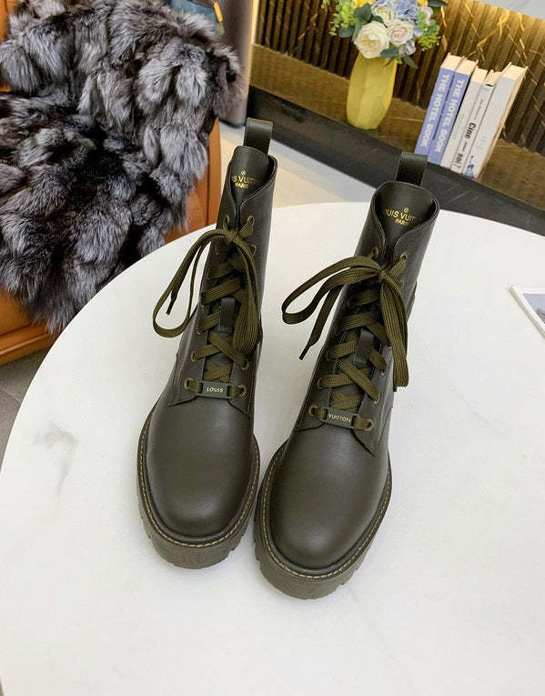 Top Quality Women's boot shoes,size 35-42, SS110-302