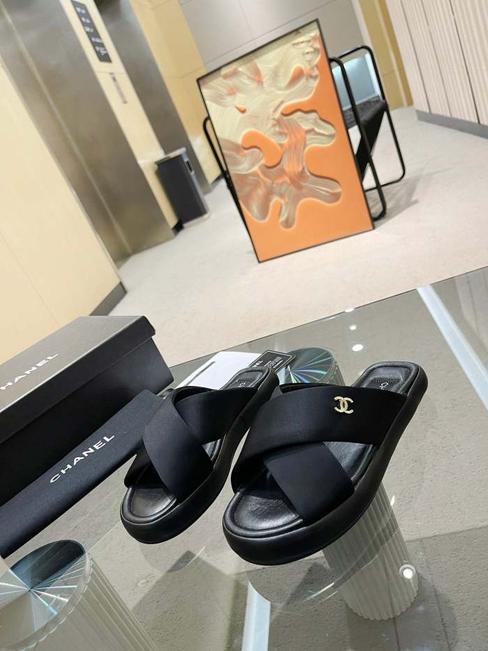 Women's Flat slippers shoes , size 35-40 ,SS50-1157-1159