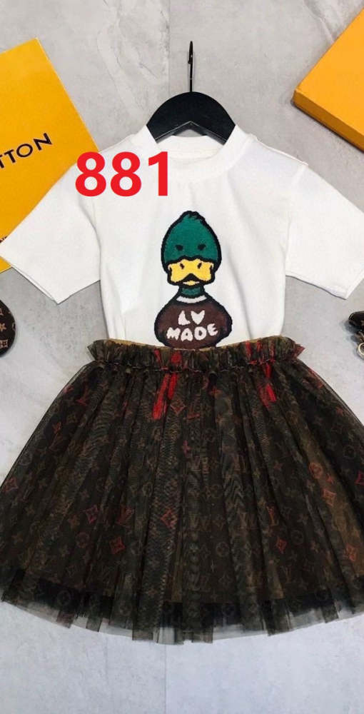 T-shirt +  skirts suit Kids set clothes, no box, CL25-880-883