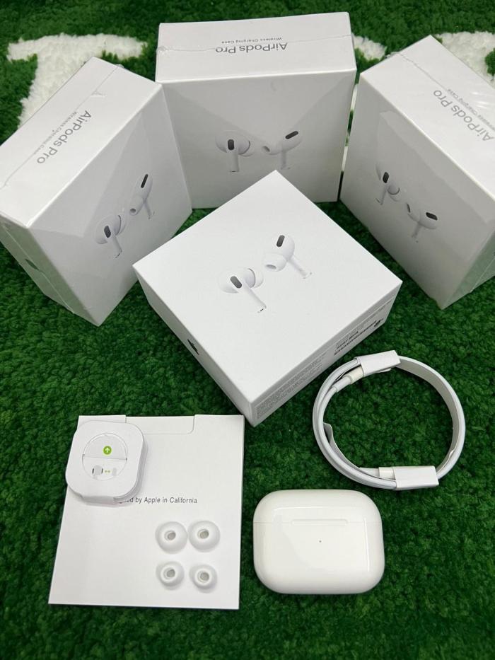 Airpods Pro  Bluetooth headset