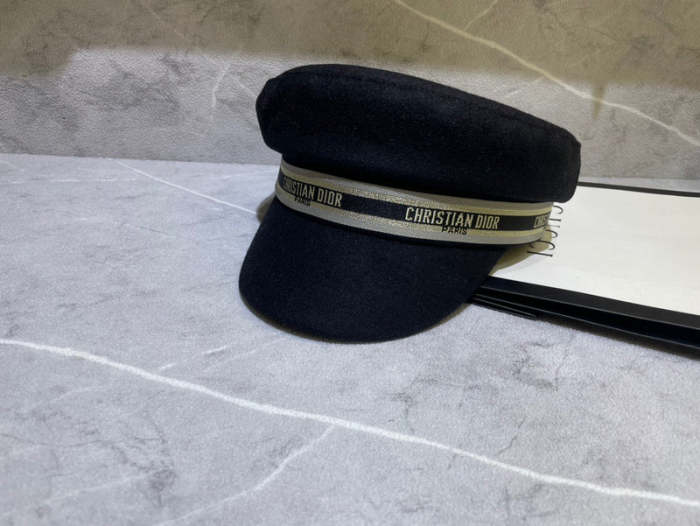 Fashion hat for women ,no box. HX25-607-609