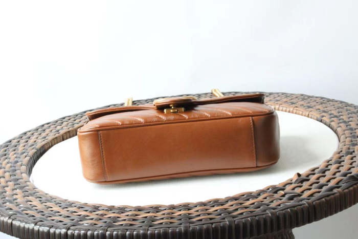 Leather bag ,AAAAA ,. size 26x15x7cm,no box, B110-110
