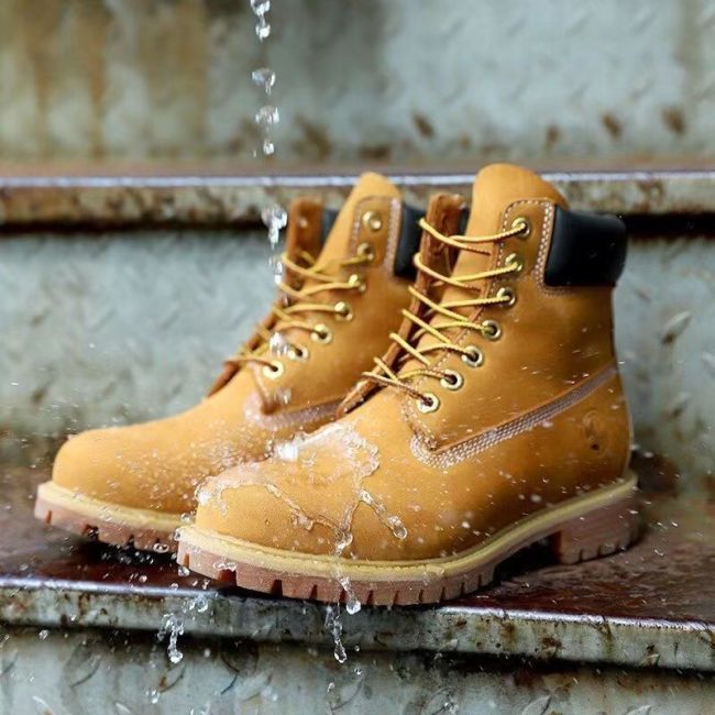 Waterproof ankle boots for men and women. run one size big If you normally wear a size 40, choose a size 39 for this pair. size 35-45,SS80-449-450