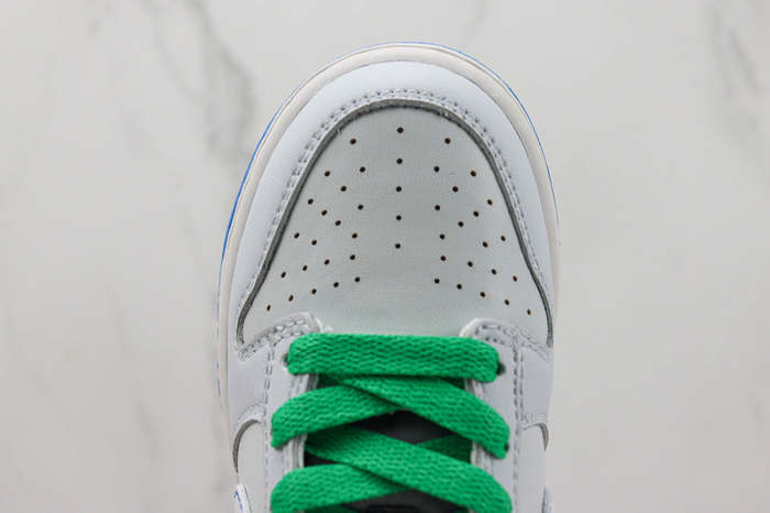 Kid's air force sneakers runner shoes, size 27.5-35, SS70-1880