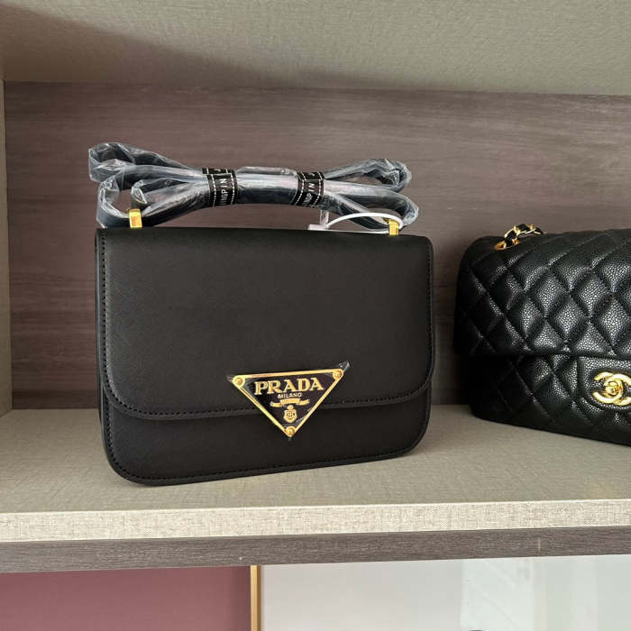 Split Leather  bag ,3A , size 22x16cm ,no box,  B68-6059