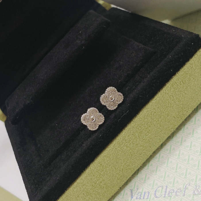 Earring  jewelry ,with box,  J25-1479-1485