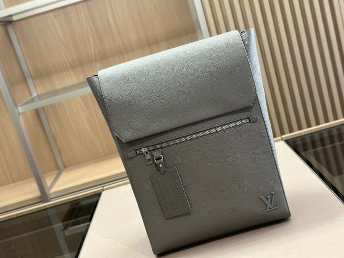 Split leather  bag ,4A,size 30x40cm, no box, B88-1672-1673