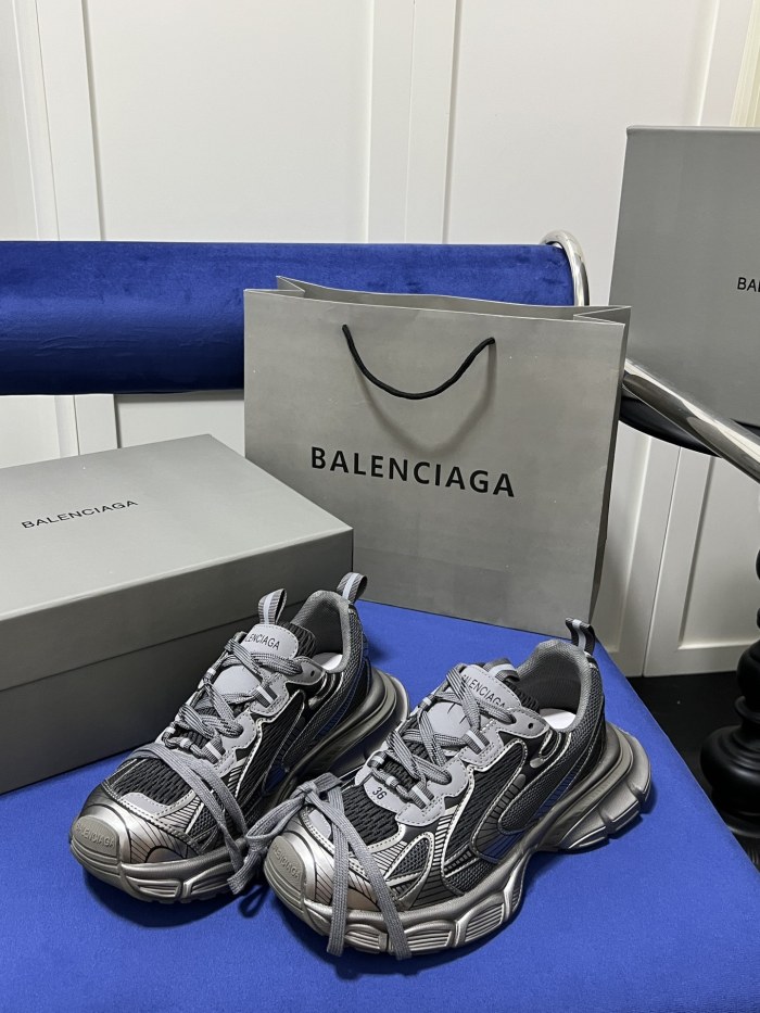 Men women sneakers shoes, size 35-44, SS110-365-370