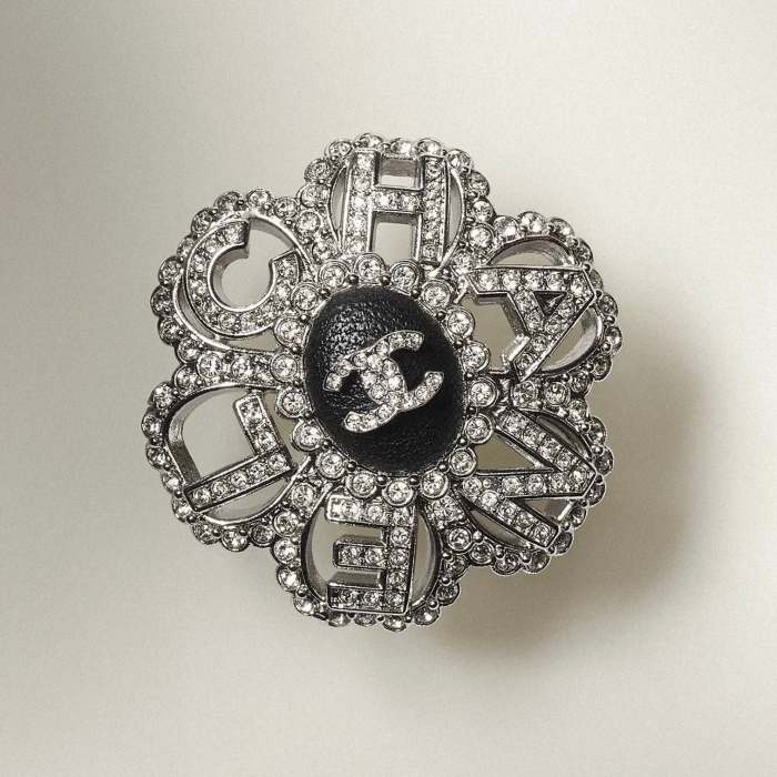 Brooch  jewelry ,with box,  J25-1421