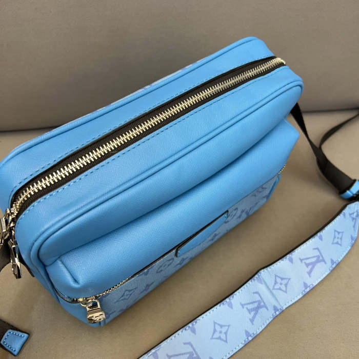 Split Leather  bag ,3A , size 25x18cm ,no box,  B68-6062-6064