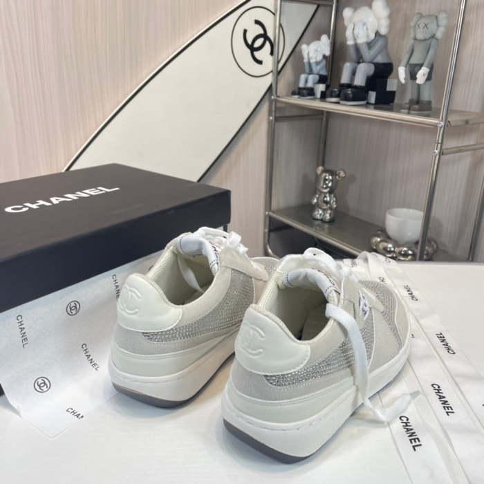 Women flat rhinestone casual  shoes,  size 35-40,   SS80-461