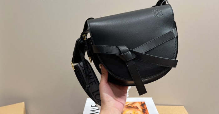 Split leather  bag ,4A,size 22x20cm, no box, B88-1659-1664
