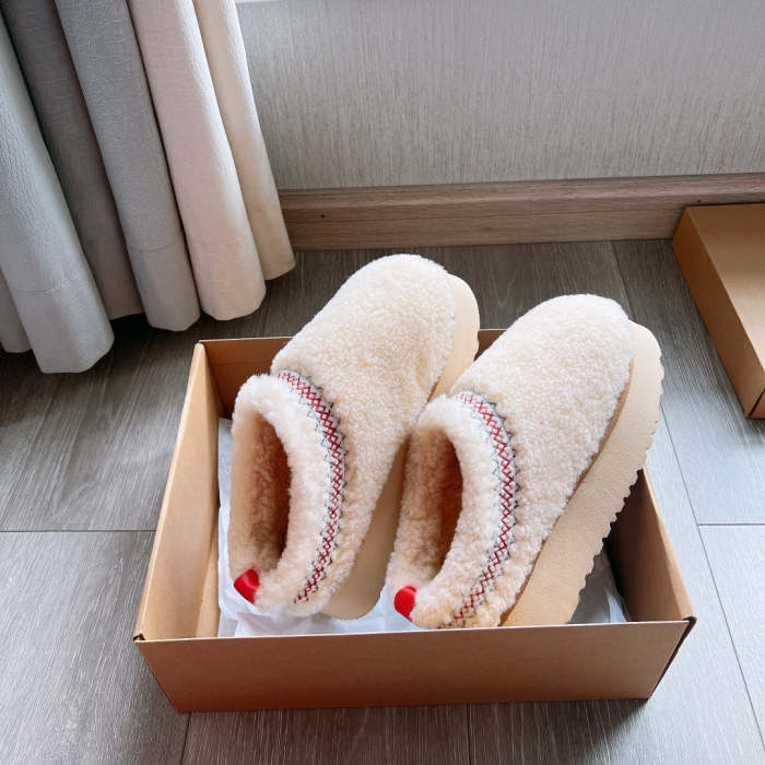 Men and Women Lamb wool shoes, size 35-44, SS70-1797