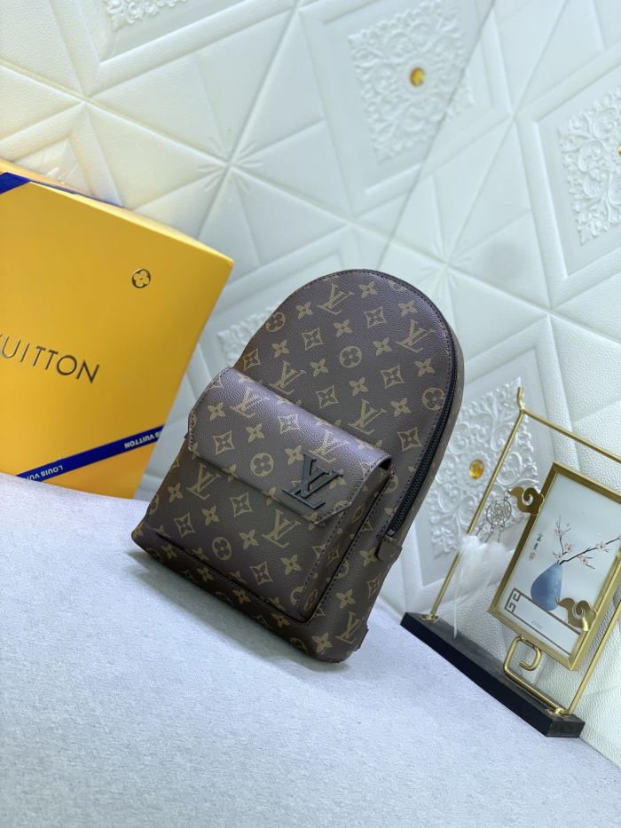 Leather bag ,5A ,no box,size 20x30x4cm,B110-173