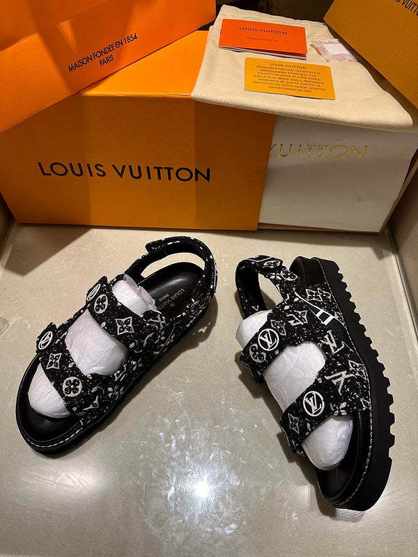 Women Men sandal shoes, size 35-45, SS88-525
