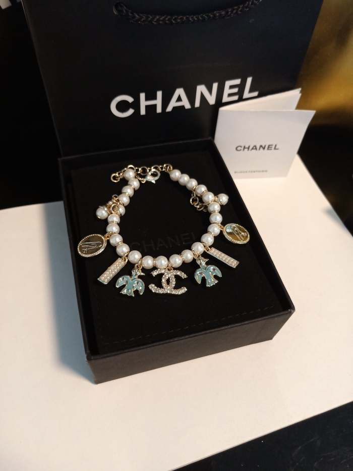 Blacelet bangle  jewelry ,with box,  J25-1620