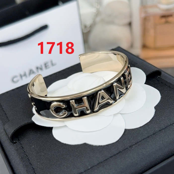 Bracelet bangle jewelry ,with box,  J25-1717-1718